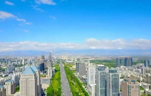 西北最重要的中心城市 gdp占全省一半,全省除了它都是五线小城
