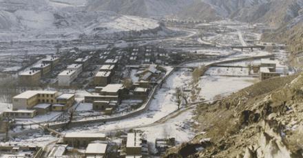 四川有座军工厂,环山而建风景绝美,现在的旧址荒草丛生